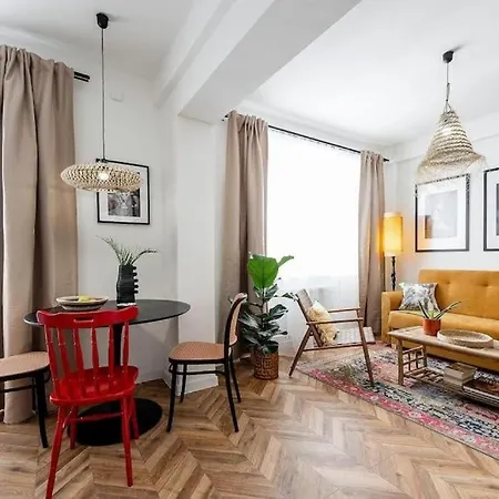 Design In The Center Of Apartmán Košice